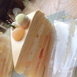 蜜瓜如何切片吃,尽享夏日清新美味