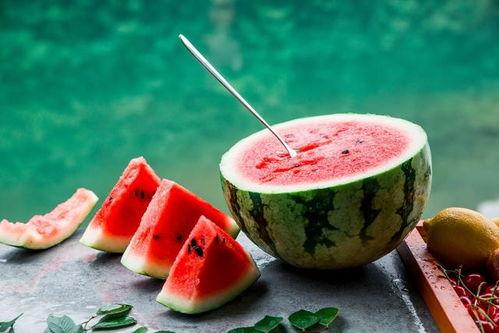 秋儿吃瓜,品味生活，共享欢乐时光