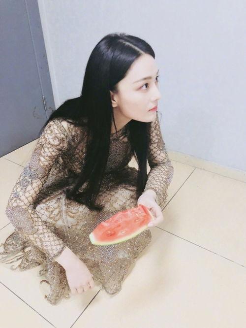 刘静怡吃瓜,揭秘娱乐圈幕后故事