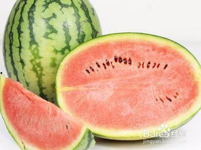 吃瓜拉伞,夏日清凉新风尚